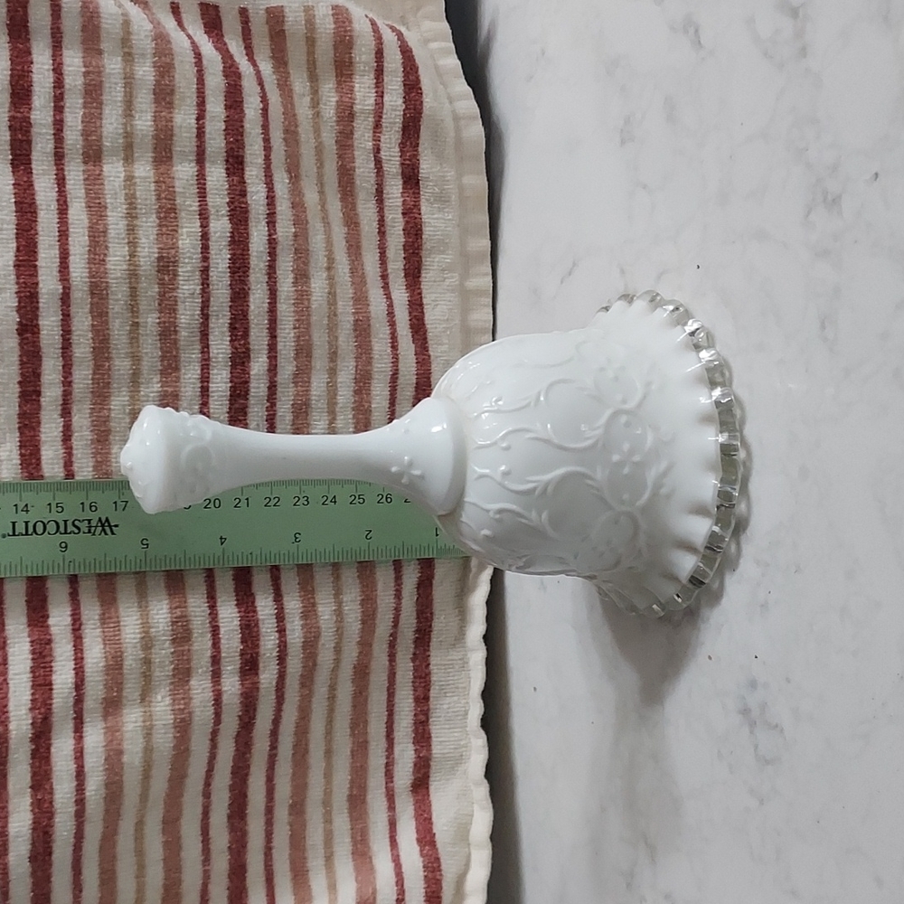 🔴Spanish lace silver crest bell